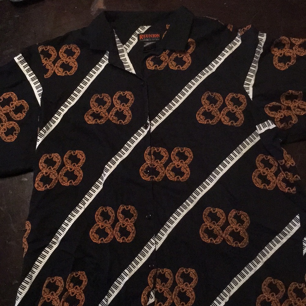 Button up shirt